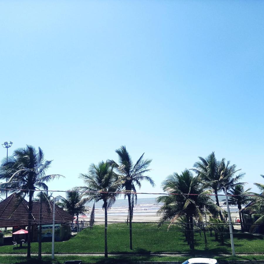 Apto Aluguel Na Temporada Pe Na Areia Peruibe Sp Buitenkant foto
